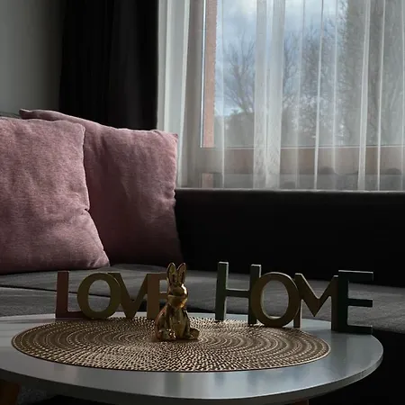 Guest Asenevtsi Center Apartment *