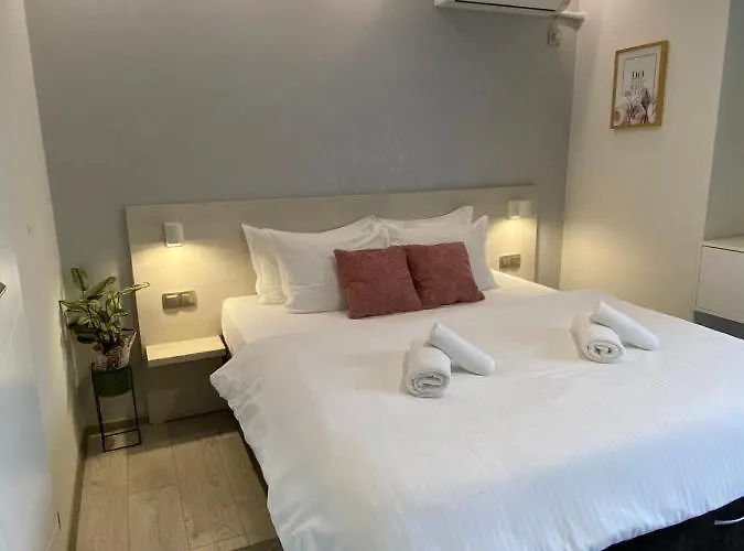 Guest Asenevtsi Center Apartment *