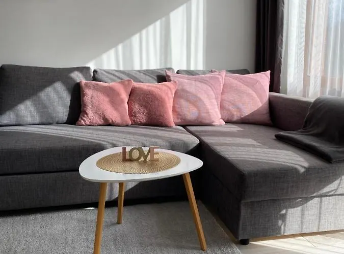 Guest Asenevtsi Center