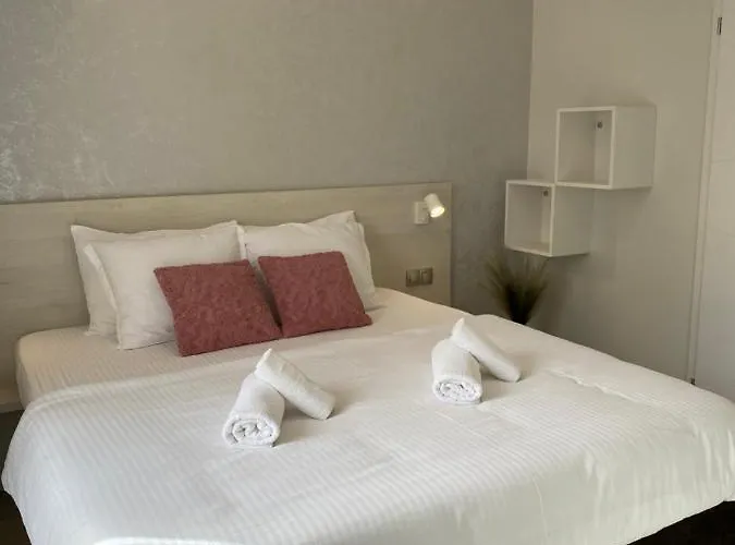 Guest Asenevtsi Center