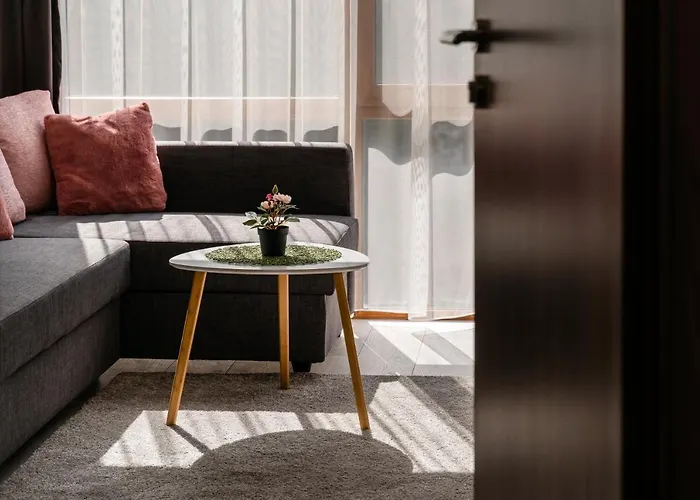 Guest Asenevtsi Center Apartment *